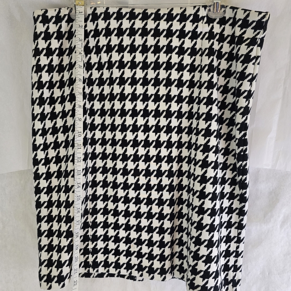Houndstooth Skirt Classic Knee Length Pencil Zip Slit Stretch GO Inter Sz 12 - Picture 3 of 9